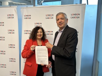 London School Staff 'Weighting for Change' Campaign put in Motion  